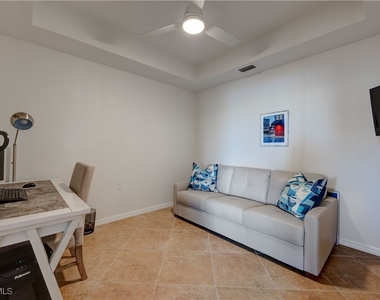 9521 Avellino Way - Photo Thumbnail 20