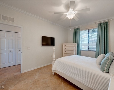9521 Avellino Way - Photo Thumbnail 17