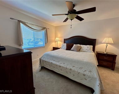 10686 Gulfshore Drive - Photo Thumbnail 9