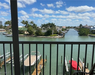 10686 Gulfshore Drive - Photo Thumbnail 22