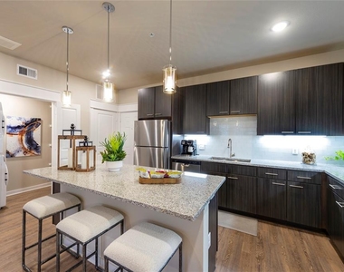 1724 Partnership Way - Photo Thumbnail 21