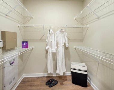 1724 Partnership Way - Photo Thumbnail 25