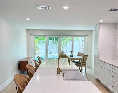 156 N Blvd Of The Presidents - Photo Thumbnail 9