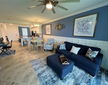 14091 Heritage Landing Boulevard - Photo Thumbnail 7