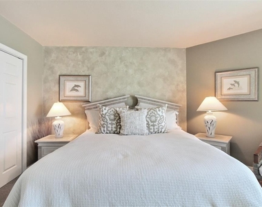 1050 Longboat Club Road - Photo Thumbnail 9