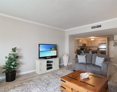 1050 Longboat Club Road - Photo Thumbnail 21