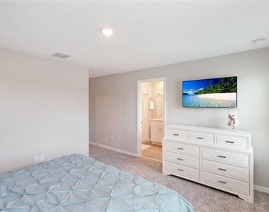 17063 Coral Key Drive - Photo Thumbnail 15