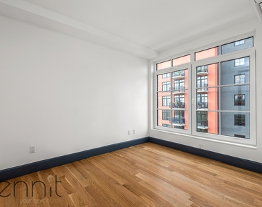 293 Herkimer Street - Photo Thumbnail 4