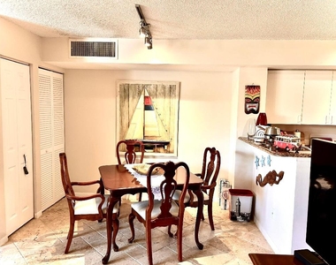 127 Yacht Club Way - Photo Thumbnail 5