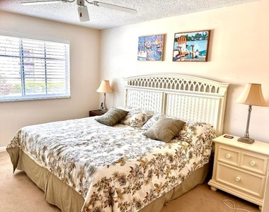 127 Yacht Club Way - Photo Thumbnail 10