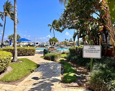 127 Yacht Club Way - Photo Thumbnail 20