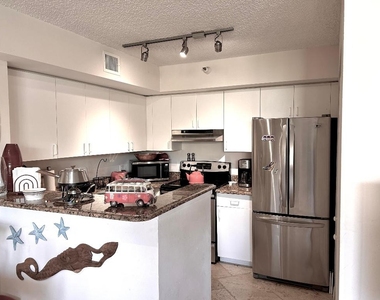127 Yacht Club Way - Photo Thumbnail 4