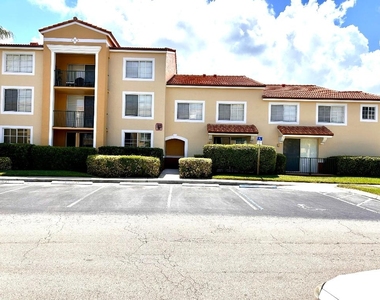 127 Yacht Club Way - Photo Thumbnail 24