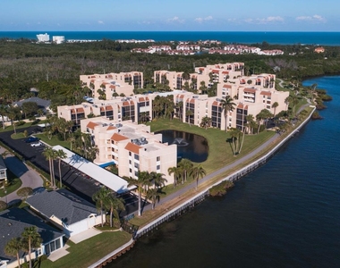 3382 Ne Causeway Boulevard - Photo Thumbnail 2