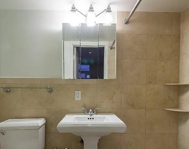 44 Avenue B - Photo Thumbnail 4