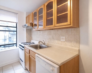86 Haven Avenue - Photo Thumbnail 7