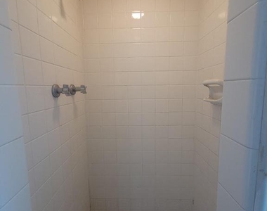 818 Wynnewood Road - Photo Thumbnail 23