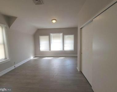 818 Wynnewood Road - Photo Thumbnail 11