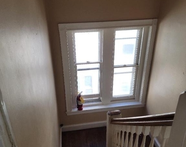 818 Wynnewood Road - Photo Thumbnail 10