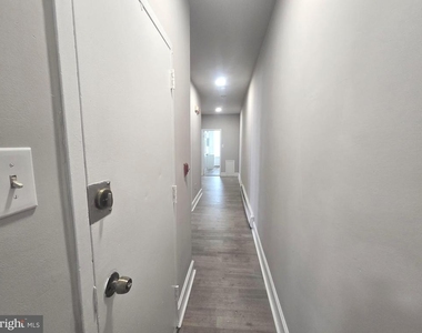 820 Wynnewood Road - Photo Thumbnail 5