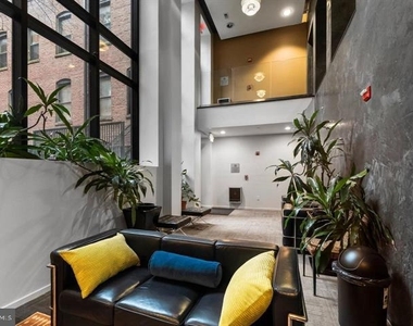 1211 Light Street - Photo Thumbnail 14