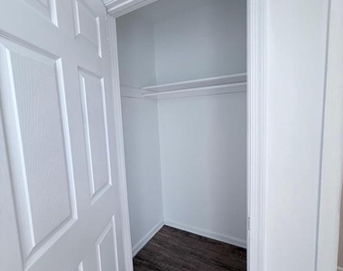 1820 W Fayette Street - Photo Thumbnail 20