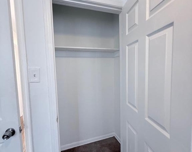 1820 W Fayette Street - Photo Thumbnail 22