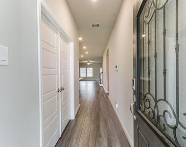 4322 Pale Fox Lane - Photo Thumbnail 1