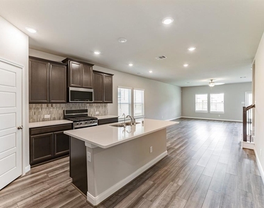4322 Pale Fox Lane - Photo Thumbnail 11