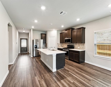 4322 Pale Fox Lane - Photo Thumbnail 8