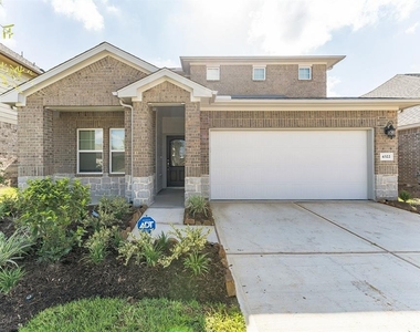 4322 Pale Fox Lane - Photo Thumbnail 2