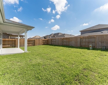 4322 Pale Fox Lane - Photo Thumbnail 5