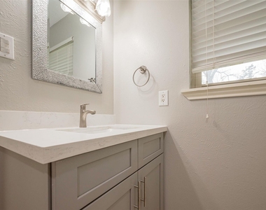10190 Dogwood Loop - Photo Thumbnail 29