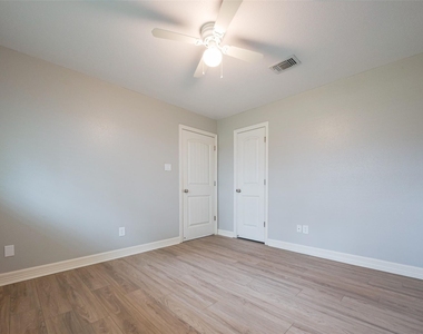 10190 Dogwood Loop - Photo Thumbnail 24