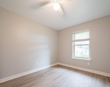 10190 Dogwood Loop - Photo Thumbnail 21