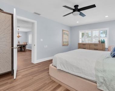 528 77th Avenue - Photo Thumbnail 17