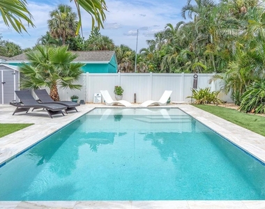528 77th Avenue - Photo Thumbnail 28