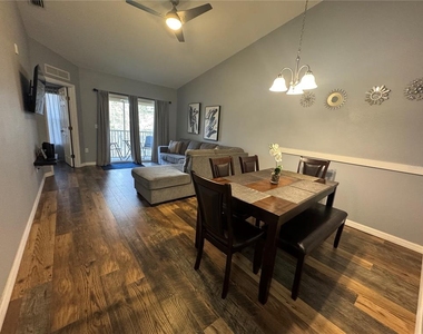 2802 Club Cortile Circle - Photo Thumbnail 6