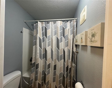 2802 Club Cortile Circle - Photo Thumbnail 23