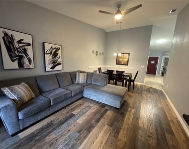 2802 Club Cortile Circle - Photo Thumbnail 9