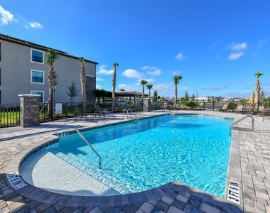 17006 Vardon Terrace - Photo Thumbnail 30