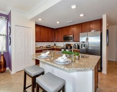 17006 Vardon Terrace - Photo Thumbnail 9