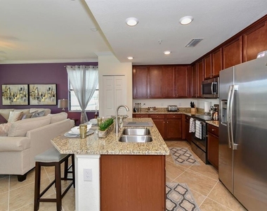 17006 Vardon Terrace - Photo Thumbnail 11