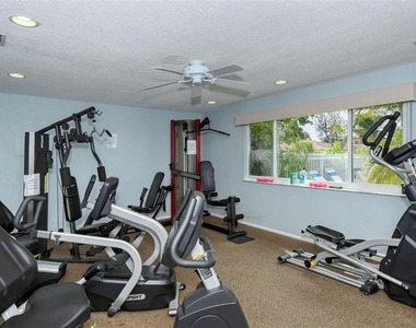2308 Waterbluff Place - Photo Thumbnail 45