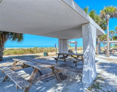 2308 Waterbluff Place - Photo Thumbnail 73