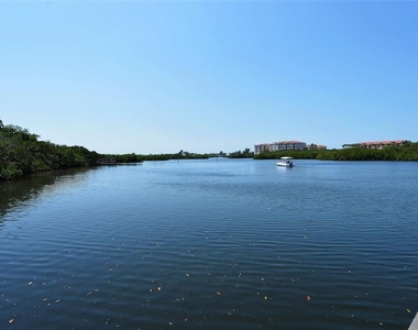 2308 Waterbluff Place - Photo Thumbnail 62