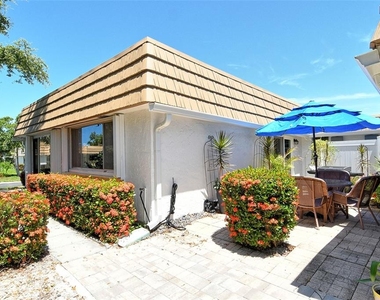 2308 Waterbluff Place - Photo Thumbnail 32