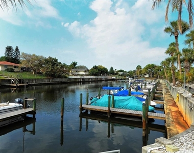 2308 Waterbluff Place - Photo Thumbnail 51