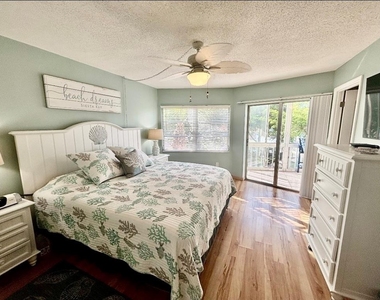 1215 S Portofino Drive - Photo Thumbnail 7