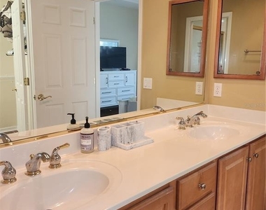 6642 Tailfeather Way - Photo Thumbnail 17